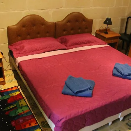 Ta Oneira Bed & Breakfast *