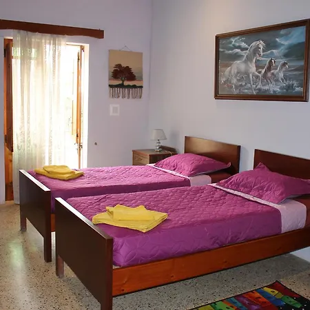 לינה וארוחת בוקר Ta Oneira Zebbug (Gozo)