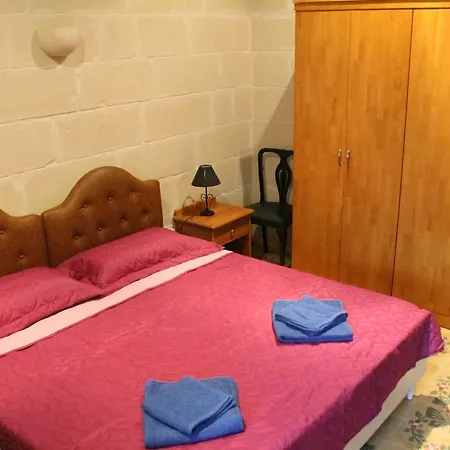 Ta Oneira לינה וארוחת בוקר Zebbug (Gozo)